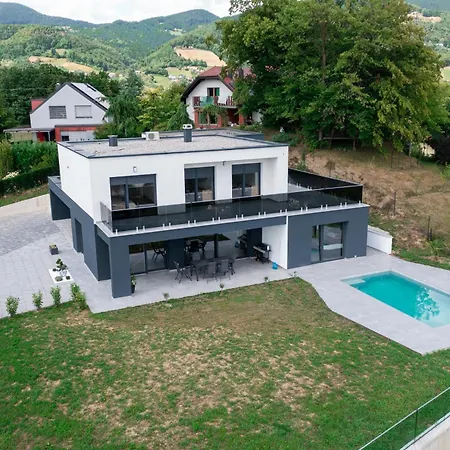 Altura- Luxury Hiltop Retreat With Panoramic View & Teracce *