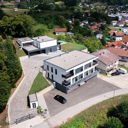 Βίλα Altura- Luxury Hiltop Retreat With Panoramic View & Teracce *