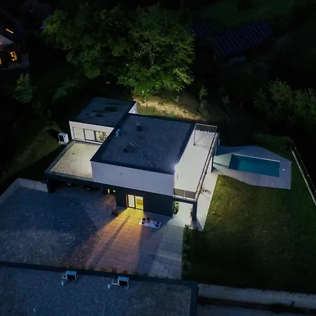 Altura- Luxury Hiltop Retreat With Panoramic View & Teracce