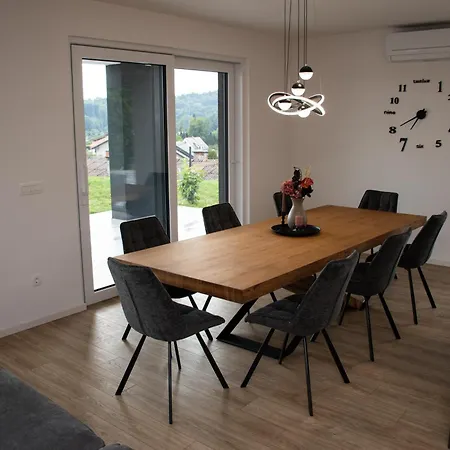 Altura- Luxury Hiltop Retreat With Panoramic View & Teracce * Rogaška Slatina