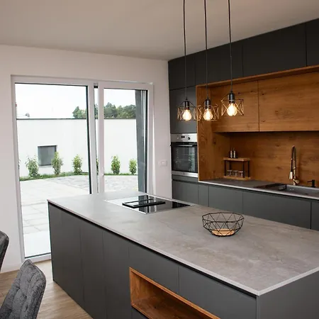 Altura- Luxury Hiltop Retreat With Panoramic View & Teracce *