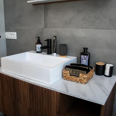 Altura- Luxury Hiltop Retreat With Panoramic View & Teracce Rogaška Slatina