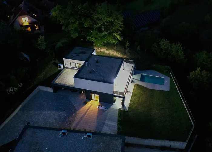 Altura- Luxury Hiltop Retreat With Panoramic View & Teracce