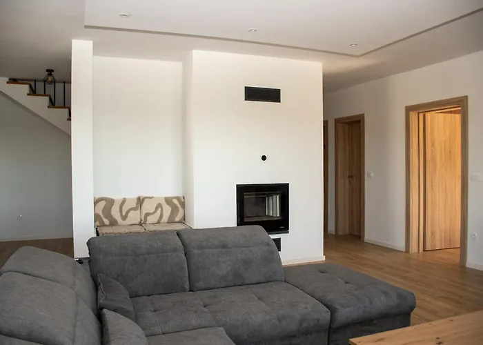 Altura- Luxury Hiltop Retreat With Panoramic View & Teracce Villa Rogaska Slatina