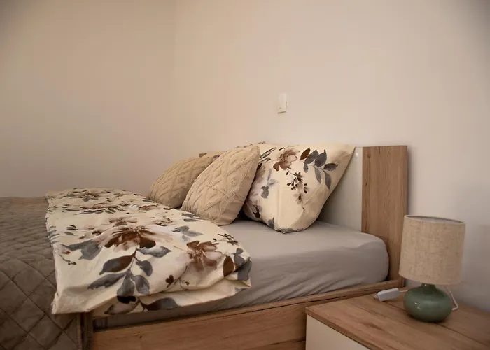 Altura- Luxury Hiltop Retreat With Panoramic View & Teracce *